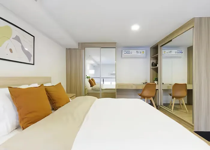 Siamese Sukhumvit 87 Apartment *