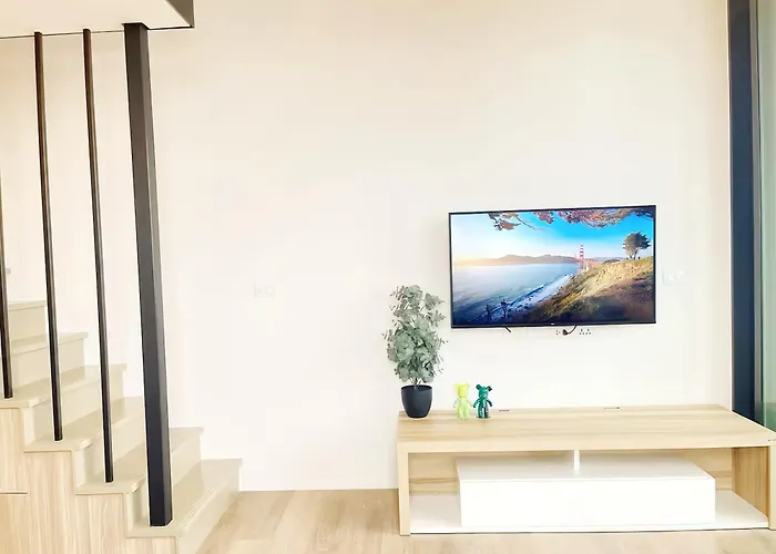 Siamese Sukhumvit 87 Apartment *